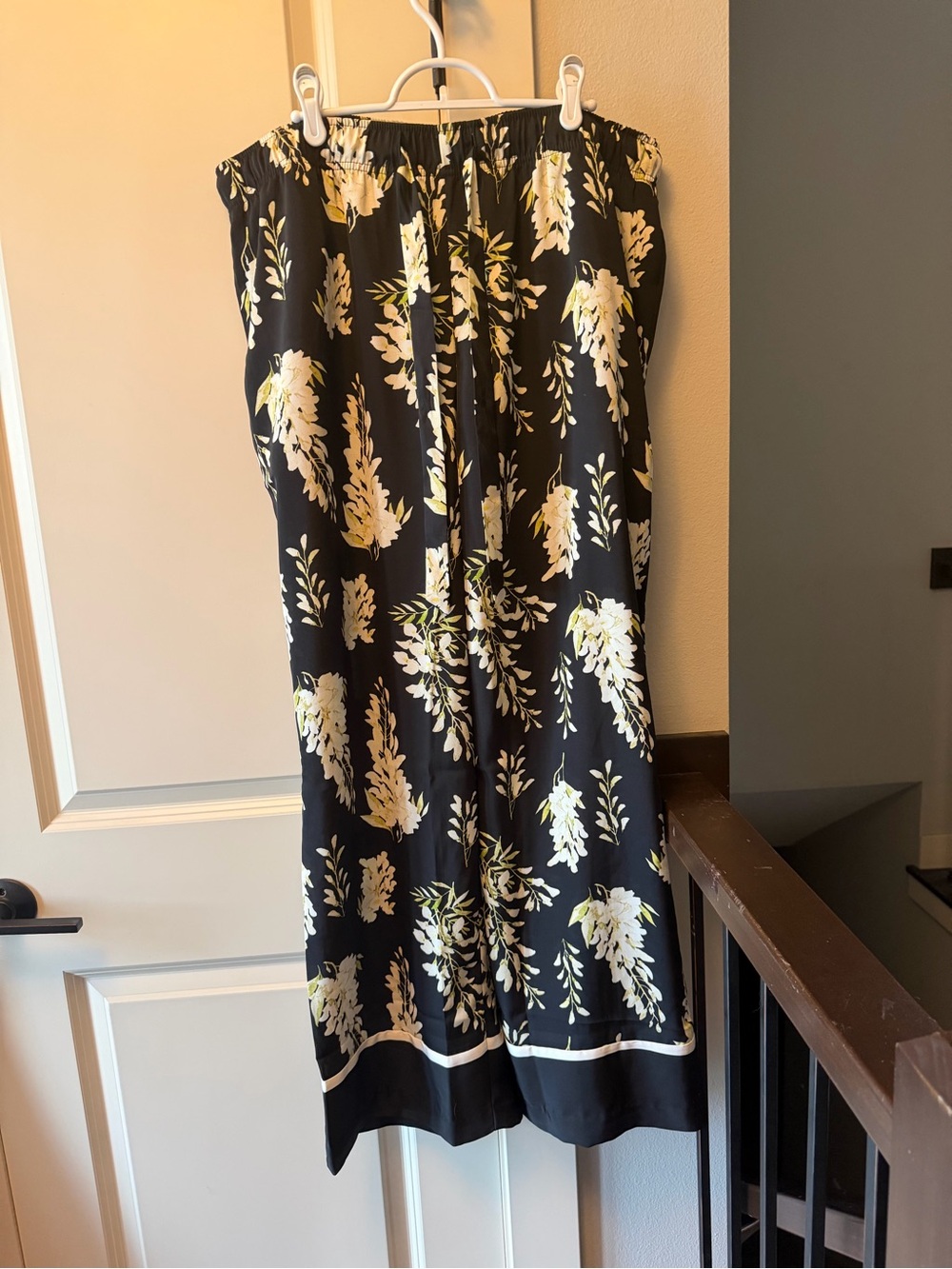 Drawstring lightweight pants